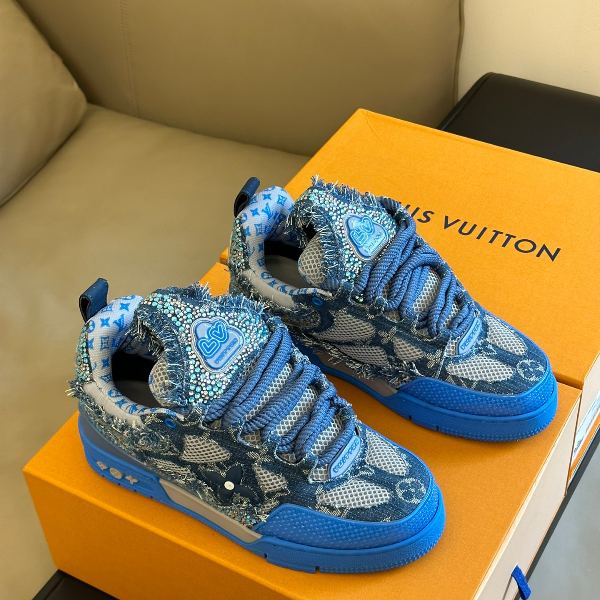 LV Skate Blue Swarovski - Exclusividade Premium | Frete Grátis | The Urban