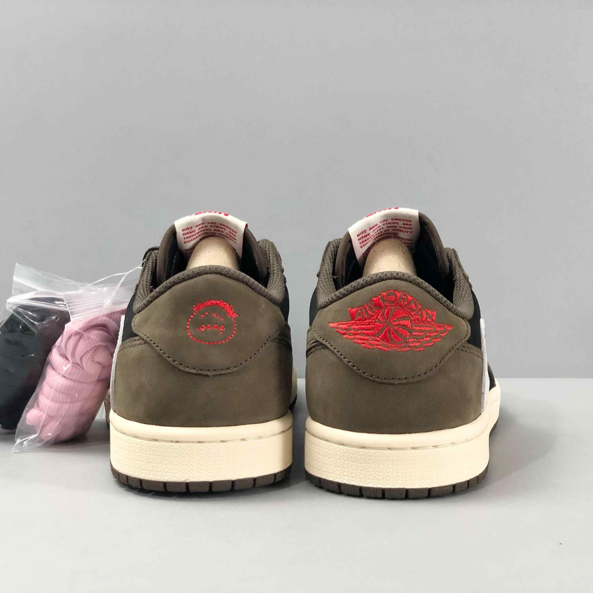 Travis Scott x Air Jordan 1 Low Retro SP Dark Mocha