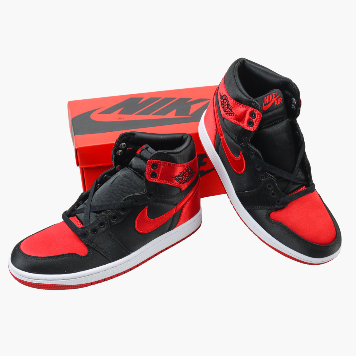 Air Jordan 1 High OG Satin Bred