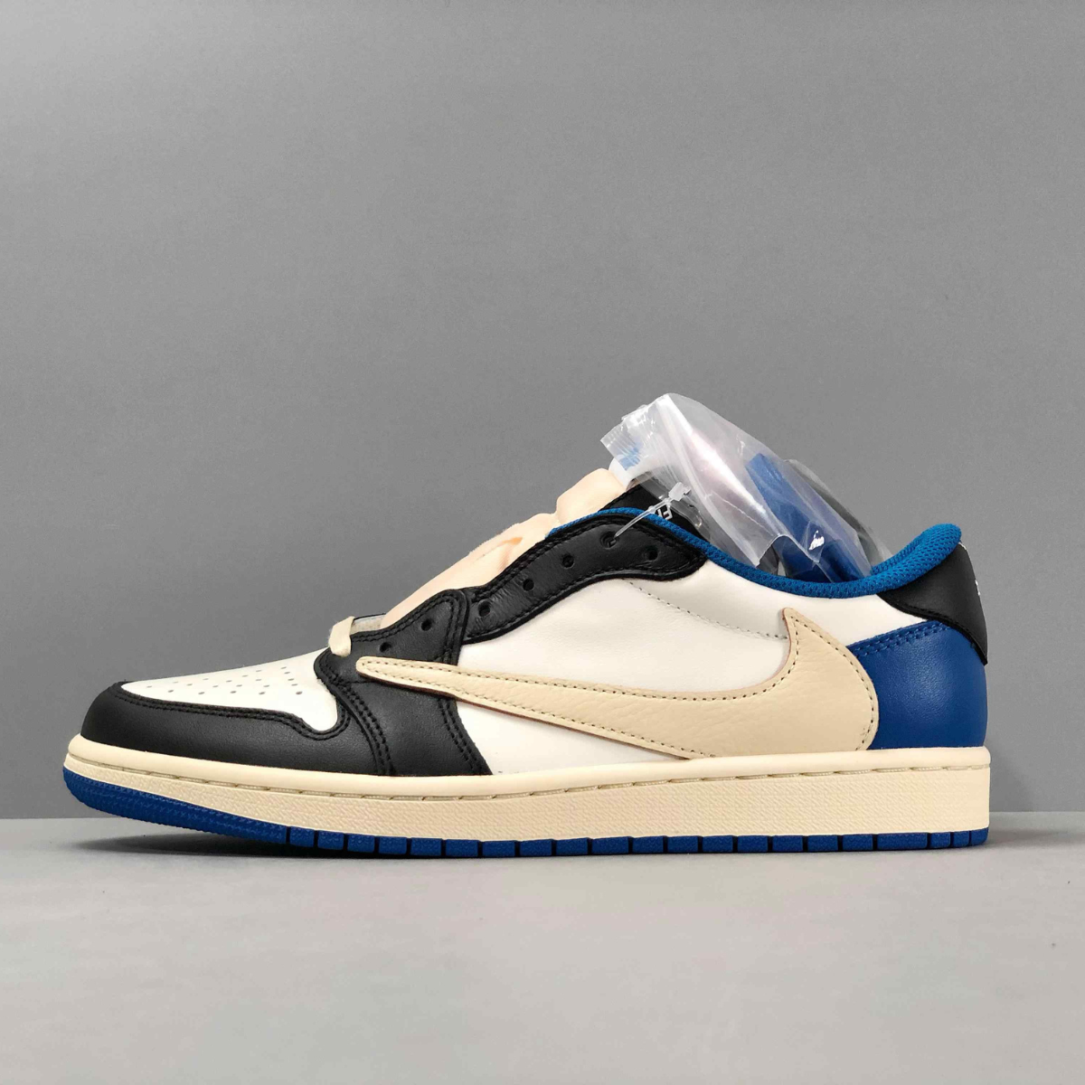 Fragment Design x Travis Scott x Air Jordan 1 Low